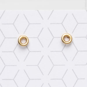 Tiny "Donut" Stud Earrings - gold
